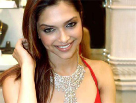 Deepika connects to fans online