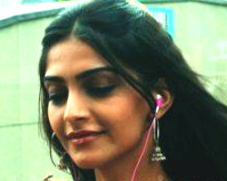 Sonam talks on love, life and 'Delhi 6'