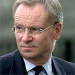 Jeffery Archer tops fiction bestseller chart
