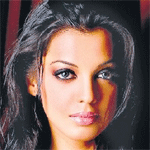 Bollywood marks its presence on fourth day at WIFW