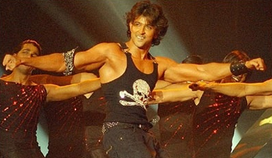 Hrithik, Shahid, Ansuhka to dazzle at Macau!