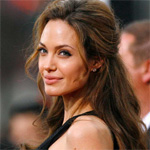 Angelina Jolie ignores Stacy Keibler on flight
