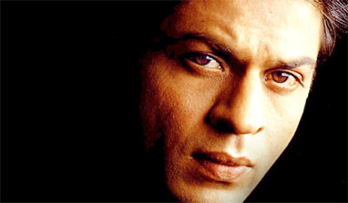 Amidst chaos Shah Rukh maintains dignified silence