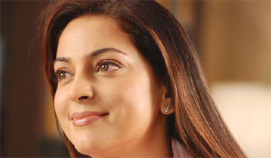 Too old to work with SRK, says Juhi Chawla