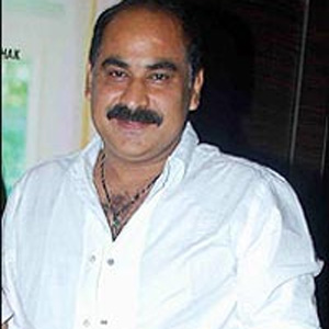 `Son of Sardaar’ writer-director Ashwni Dhir scripting next, says it`ll be a comedy