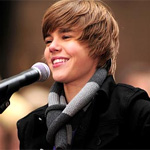 Bieber`s `Baby` track passes 800 million views
