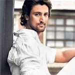Kunal Kapoor to focus on writing