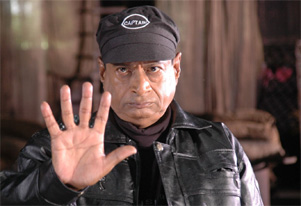 Everybody can`t excel in comedy: Telugu comedian