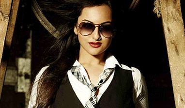 I don`t choose my roles based on my look: Sonakshi Sinha  