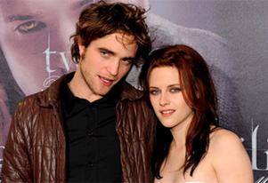 Robert Pattinson dodges questions about love life with Kristen Stewart