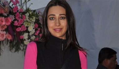 Celebrities run in Mumbai for breast cancer awareness