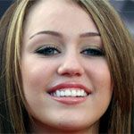 Miley Cyrus caught in wardrobe faux-pas 