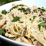 Recipe: Chicken and Mushrooms in Garlic White Wine Sauce