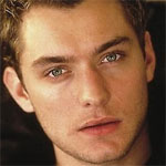 Jude Law appeals fans to support peace day campaign   