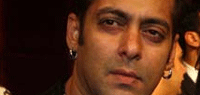 What has Salman got to do with SRK-Shirish fight?
