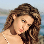 Eva Mendes` mom her best fashion critic
