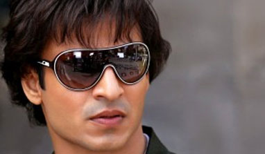 `Jayanta Bhai Ki Luv Story` to release in October