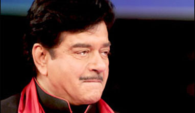 Shatrughan Sinha discharged from hospital