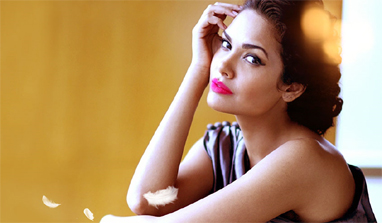 It`s not easy to scare me: Esha Gupta