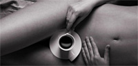 HOT: Poonam Pandey serves coffee nude on Twitter
