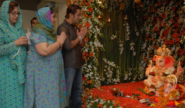 When Salman Khan’s home turns Lord Ganesha’s abode…