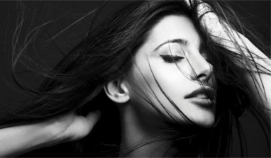 Nargis will surprise everybody in `Madras Cafe`: Shoojit Sircar
