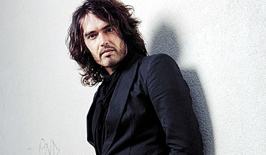 Demi Moore now `special friends` with Russell Brand