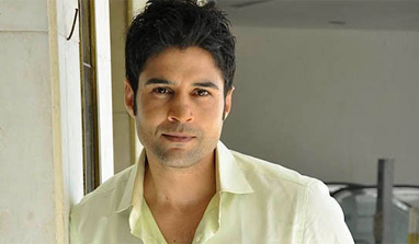 Romantic roles on Rajeev Khandelwal's mind