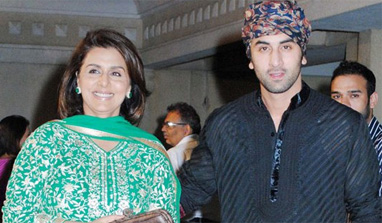 Ranbir Kapoor to perform with mom Neetu Singh at awards function