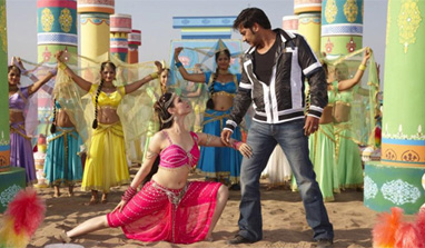 Sajid Khan recreates `Tathaiya tathaiya` magic with ‘Himmatwala’ Ajay Devgn