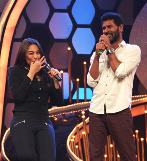 Sonakshi wants to do dance number with Prabhu Deva and Shahid