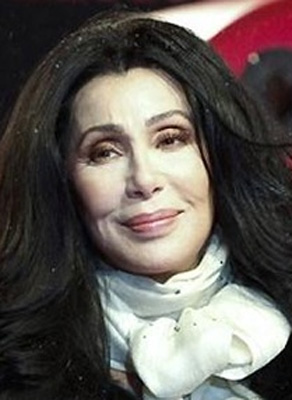 Miley Cyrus' antics aren't dire: Cher