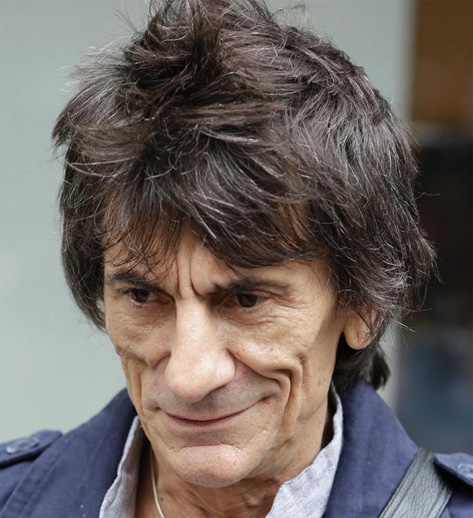 Ronnie Wood's wife mistaken for his daughter