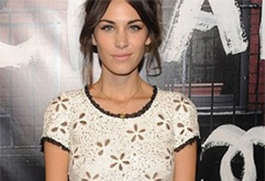 Alexa Chung gives her mum beauty tips