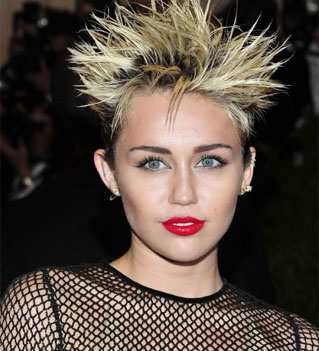 Noel Gallagher: Miley Cyrus embarrassing