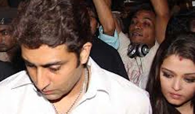 The Bachchans at SiddhiVinayak temple