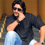 Pairing with Madhuri would`ve been odd: Arshad