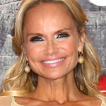 Oscar Awards 2013: MacFarlane, Chenoweth to end ceremony with special show