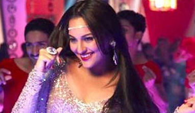 Sonakshi Sinha compared to Reena Roy; Sajid Khan to the rescue!