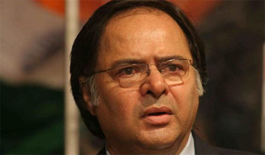 Rs 100 cr scale has lowered focus on film`s quality: Farooq Sheikh