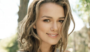 Keira Knightley plans small wedding
