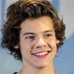 Fan apologises for hitting Harry Styles with shoe