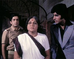Popular mums of Bollywood
