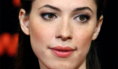 Rebecca Hall set for Broadway debut