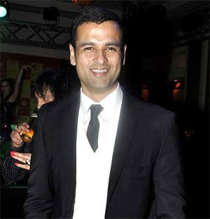 Actor prepares presents master class with actor Rohit Roy