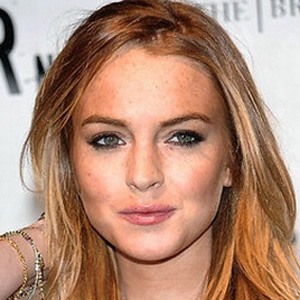 Dina Lohan 'drunk dialed Lindsay Lohan during therapy session'