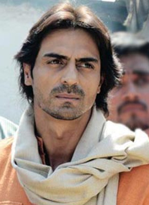 Arjun Rampal planning family vacation