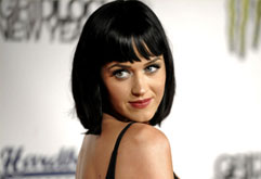 Katy Perry controls anxiety with medicines