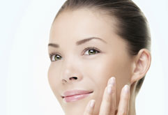 Sun tanning, dry hair: Aromatherapy may be the answer 