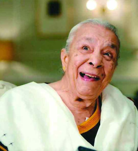 Celebrities pay tribute to Zohra Sehgal